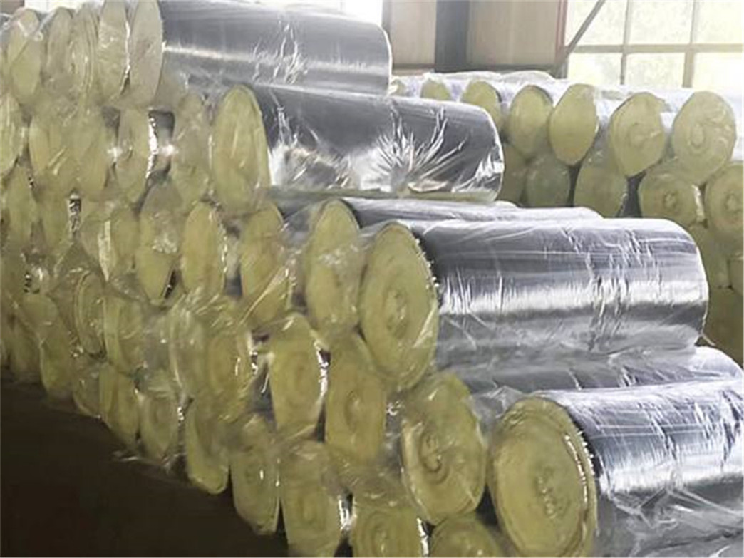第 1 個(gè)：玻璃棉氈室內施工